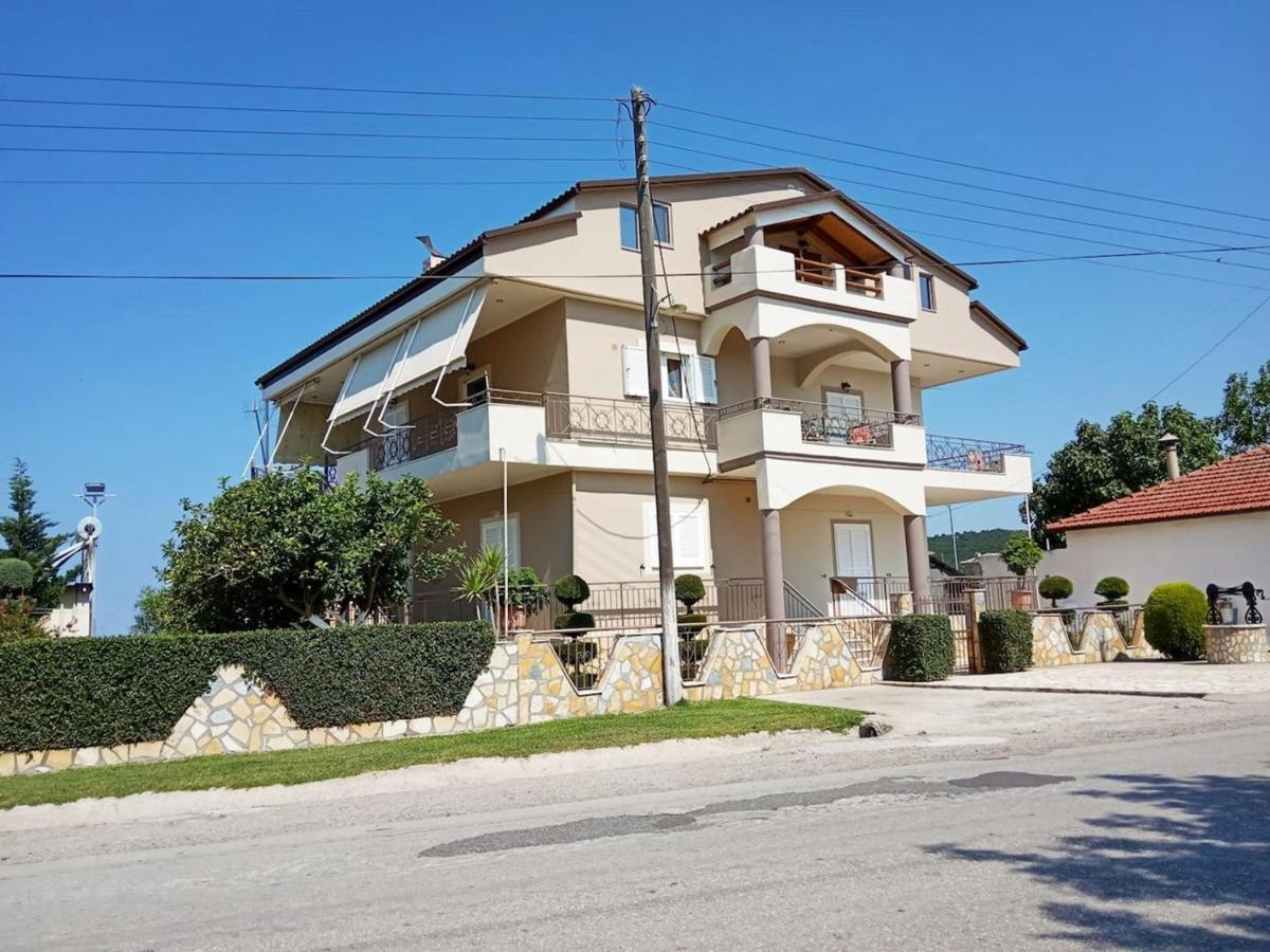 Loft By The Sea-Agios Nikolaos-Lefkada Apartment Agios Nikolaos  Bagian luar foto